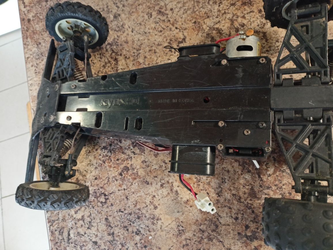 Kyosho raider podwozie modelu RC niekompletne
