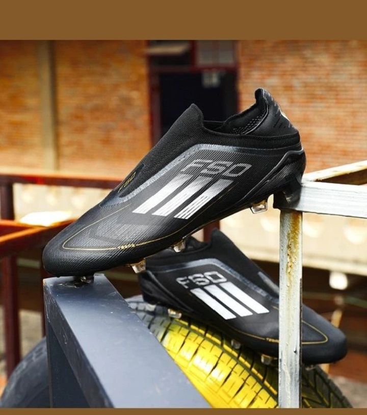Продам нові бутси adidas f50можу зробити знижку