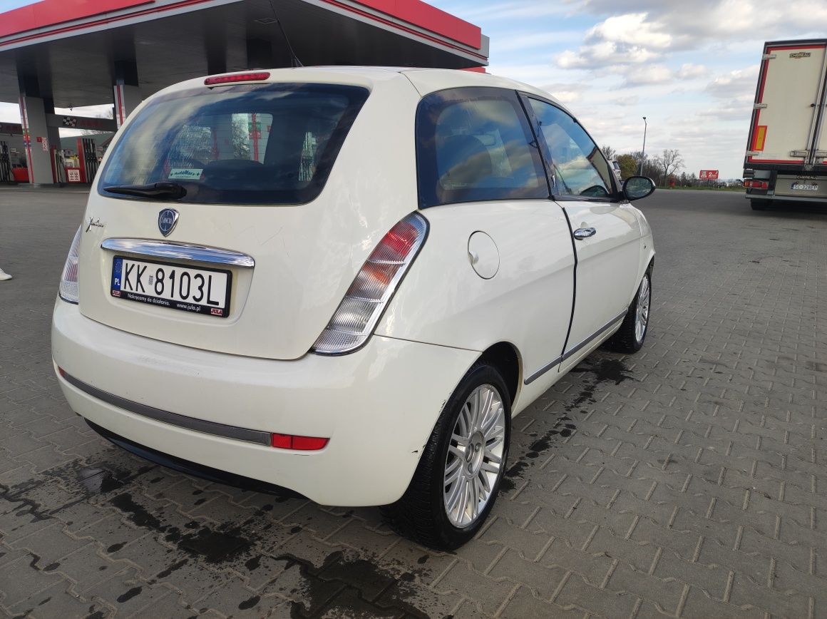 Lancia Ypsilon 1.2i 2008