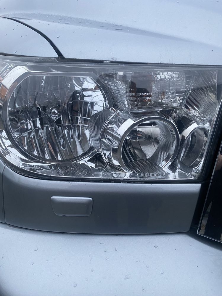 Решотка радиатора TOYOTA SEQUOIA 2007-2017, II- поколения