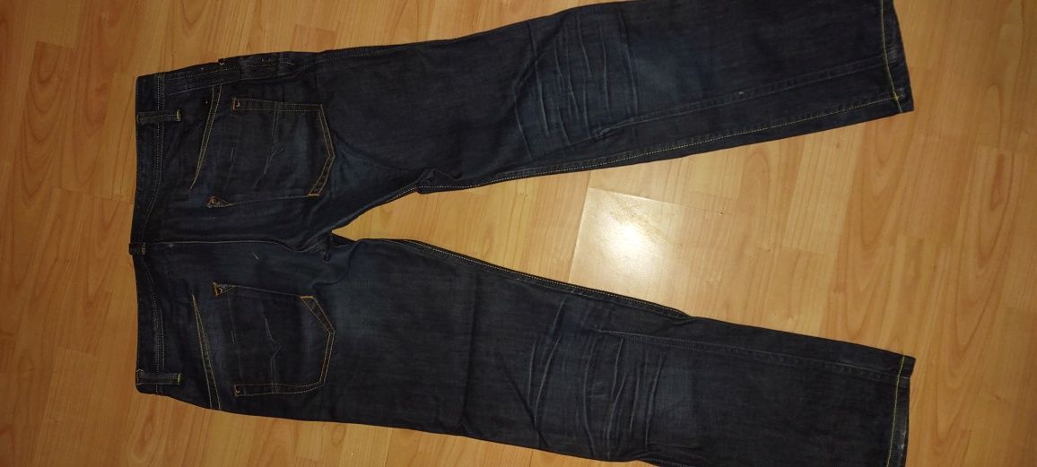 Spodnie jeansowe  W33/L32