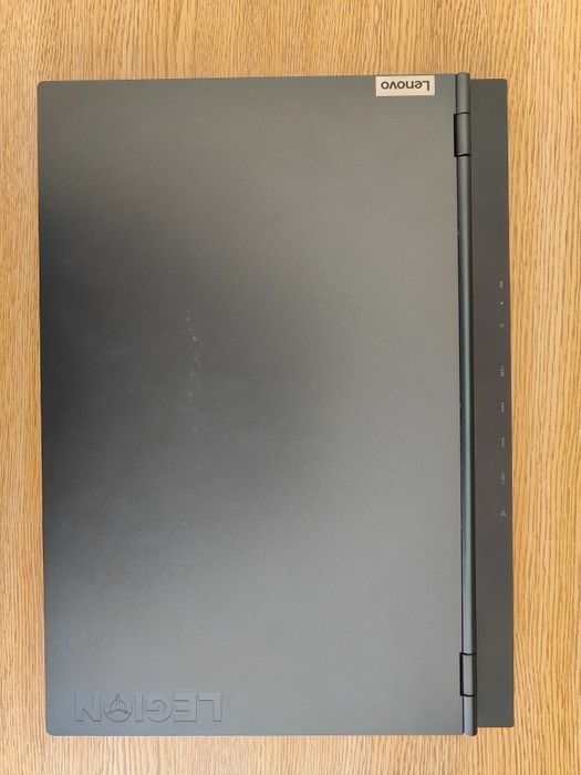 Lenovo Legion 5 15.6" AMD Ryzen 7 4800H / GeForce GTX 1650 / 16gb ram