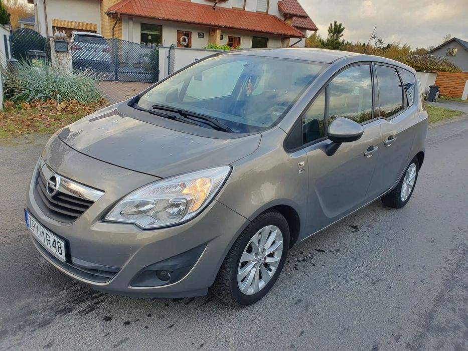 Opel Meriva 1.4 T, 150 Jahre, stan idealny, niski przebieg