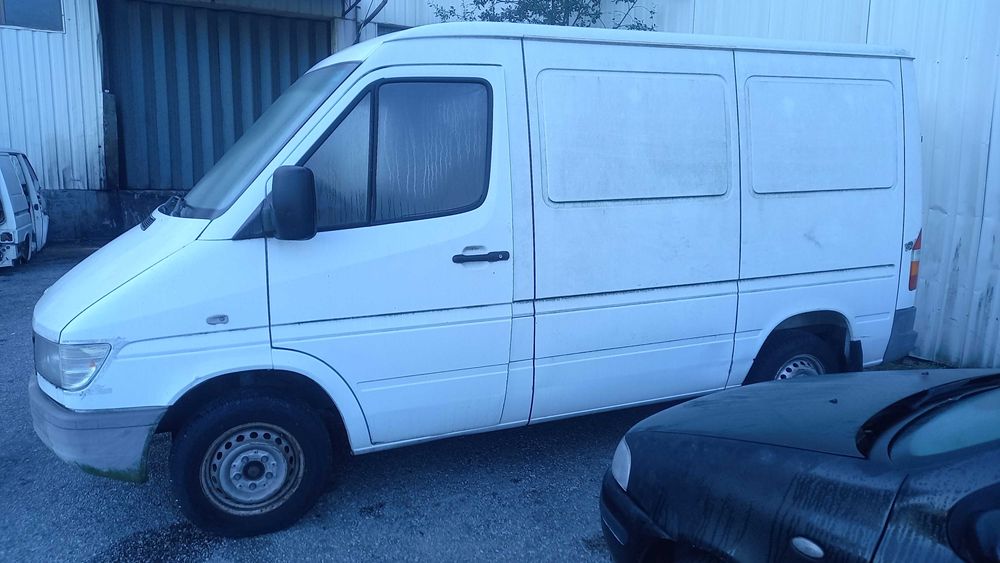 Mercedes Sprinter 208 Só Para Peças