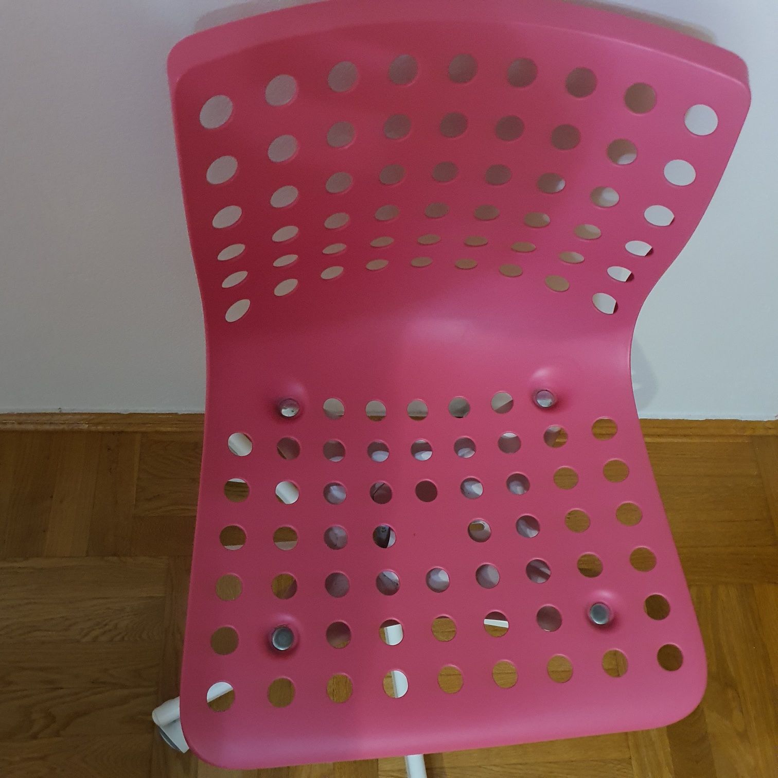 Krzesło IKEA rozowe obrotowe biurowe