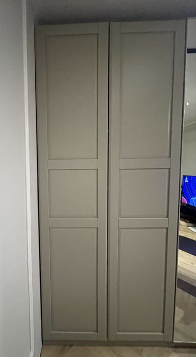 Szafa pax TYSSEDAL beż szarybeż