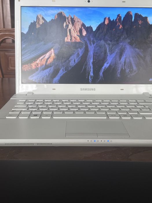 Portátil Samsung em excelente estado