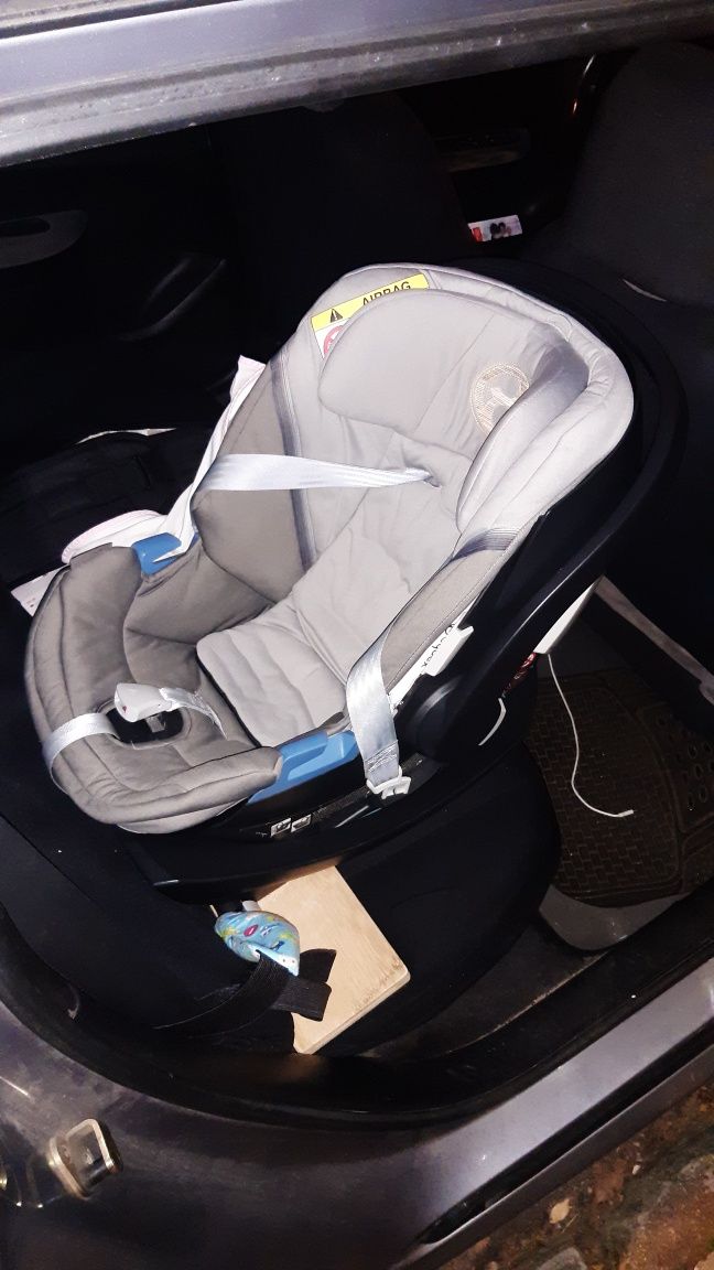 Vendo cadeira auto Cybex + base isofix