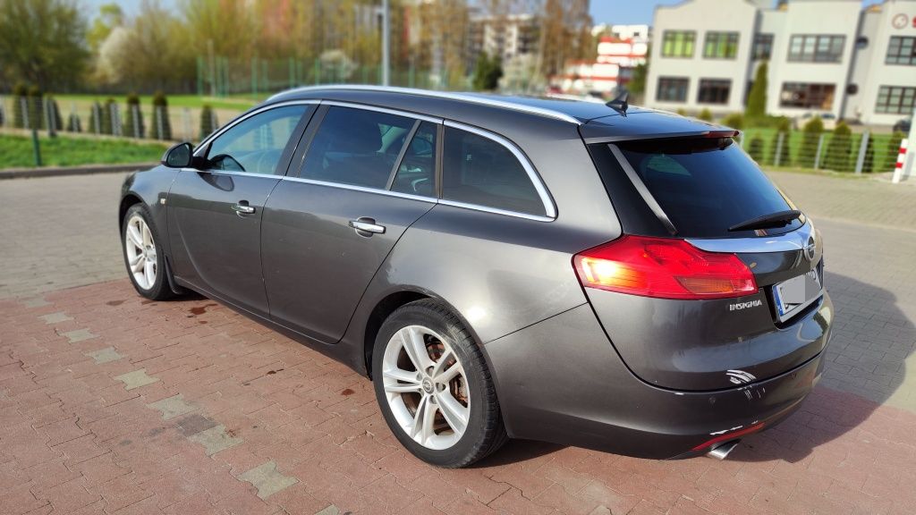 Opel Insignia kombi 2.0- wersja PREMIUM- OKAZJA!