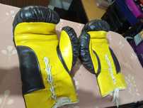 Luvas de boxers 30 anos