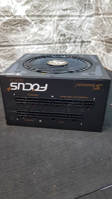 Блок живлення SeaSonic Focus Plus 1000 Gold (SSR-1000FX)
