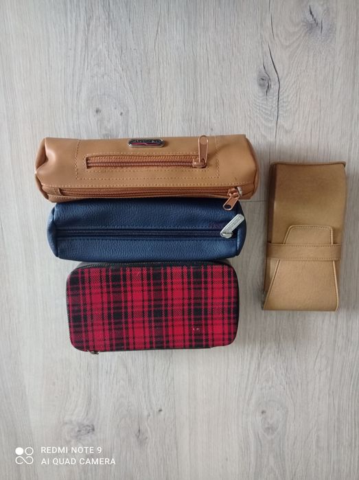 Piórniki 4 sztuki Herlitz Zig Zag zestaw dla dziewczyny/nastolatki