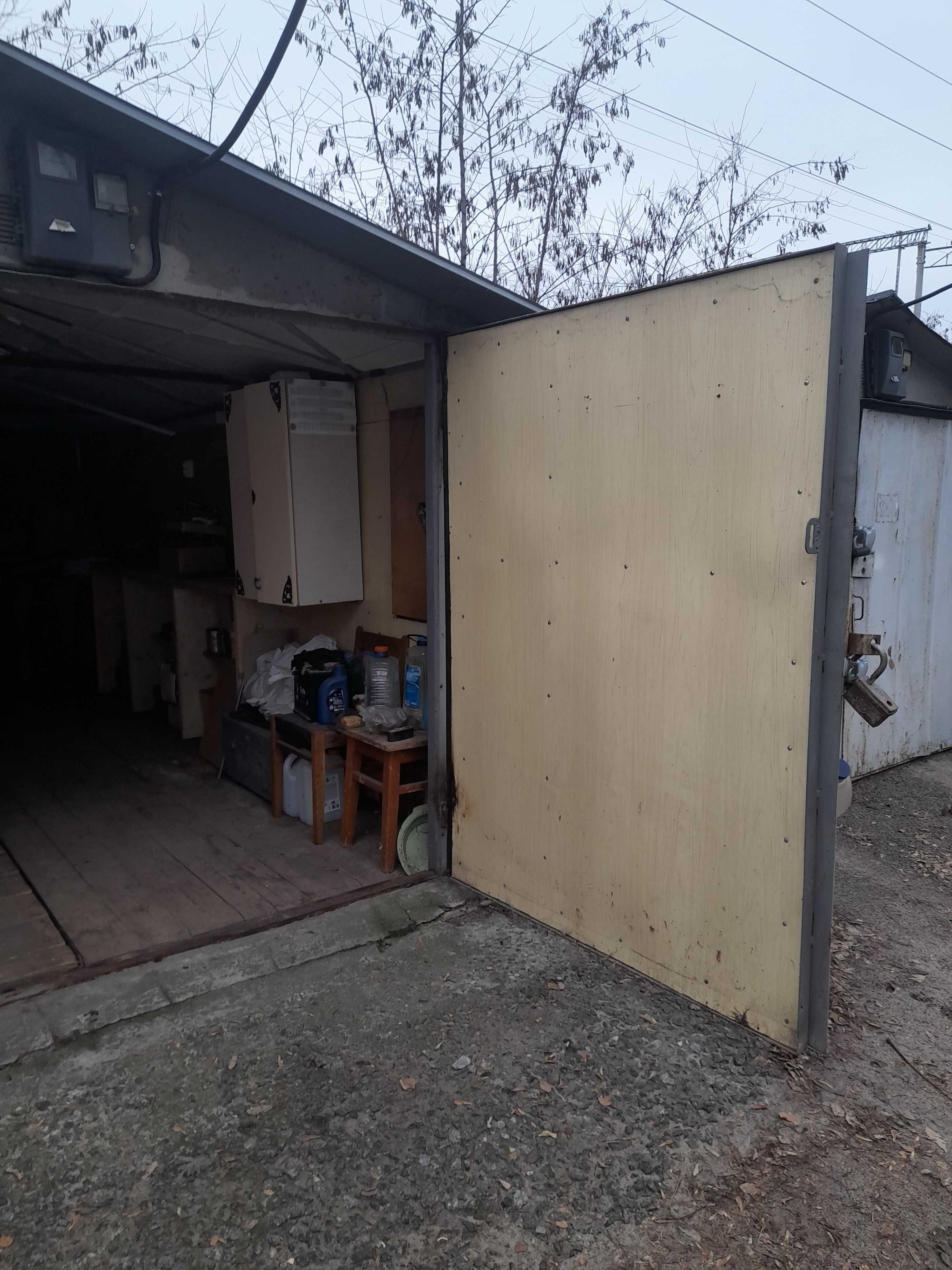 Обміняю гараж в Києві на гараж в Броварах