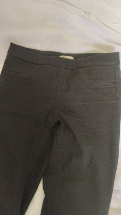 Жіночі чорні джегінси