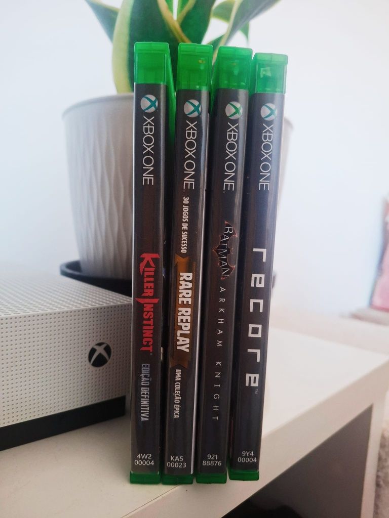 XBOX one s 1TB com caixa