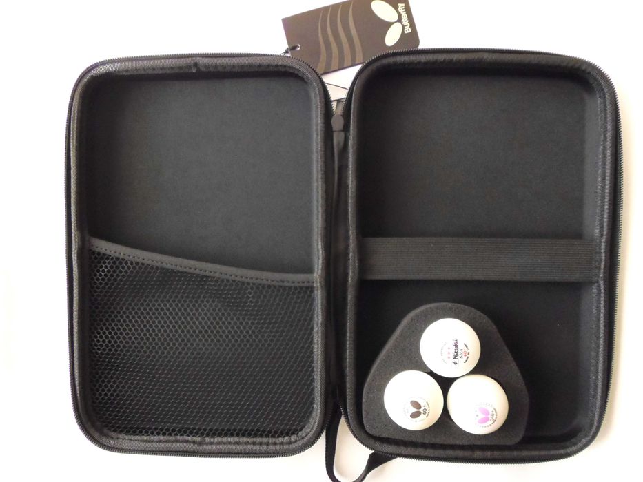 Futerał Pokrowiec Butterfly na 1, 2 Rakietki do gry w Tenisa Stołowego