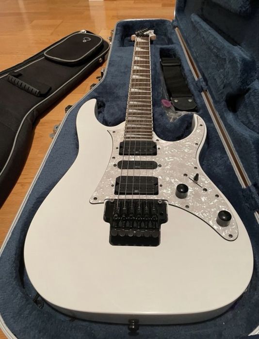 Ibanez RG350DX (com Hard Case) + Roland CUBE 30X