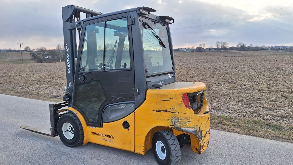 Jungheinrich DFG 430s z 2014 stan BDB pozycjoner wózek widłowy przesuw