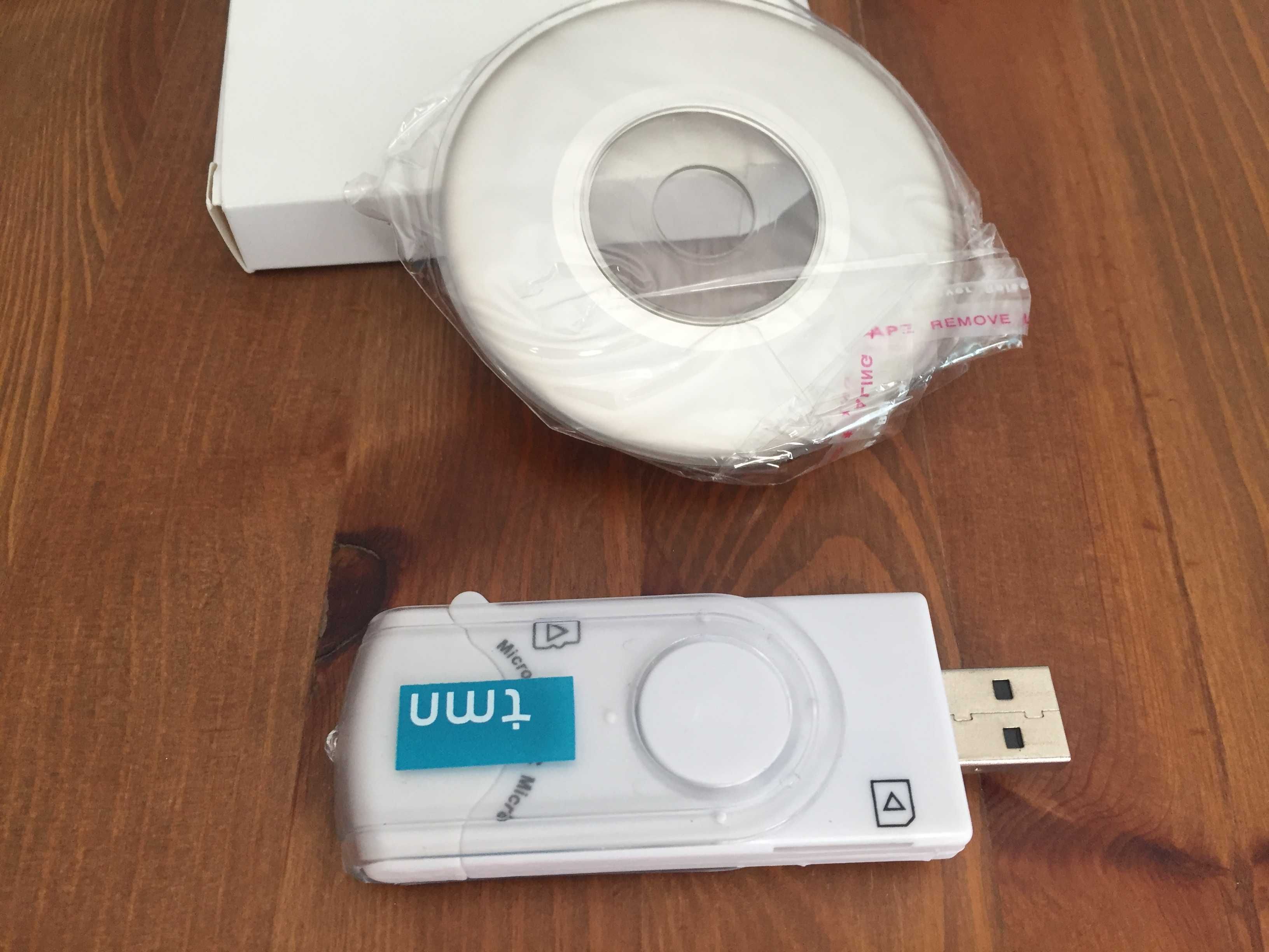 Pen USB para leitura de cartões de memória - Novo Embalado