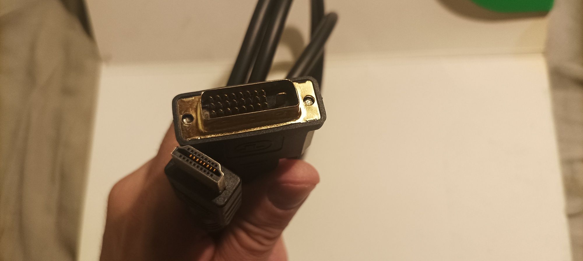 Zamienię kabel HDMI -->DVi