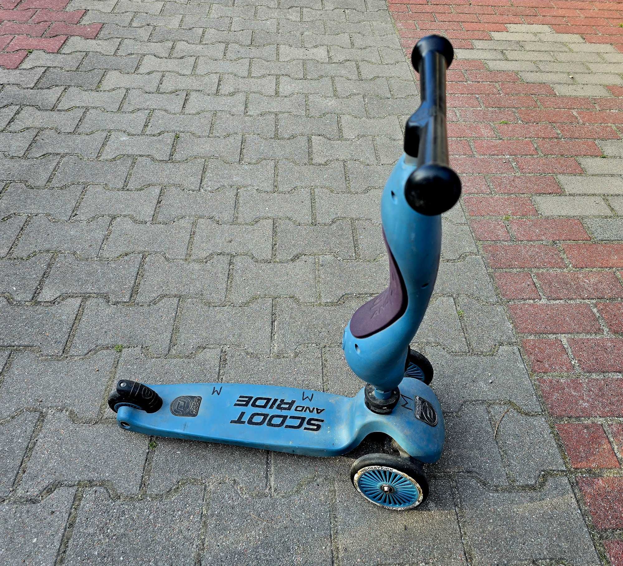 Hulajnoga / jeździk Scoot and Ride