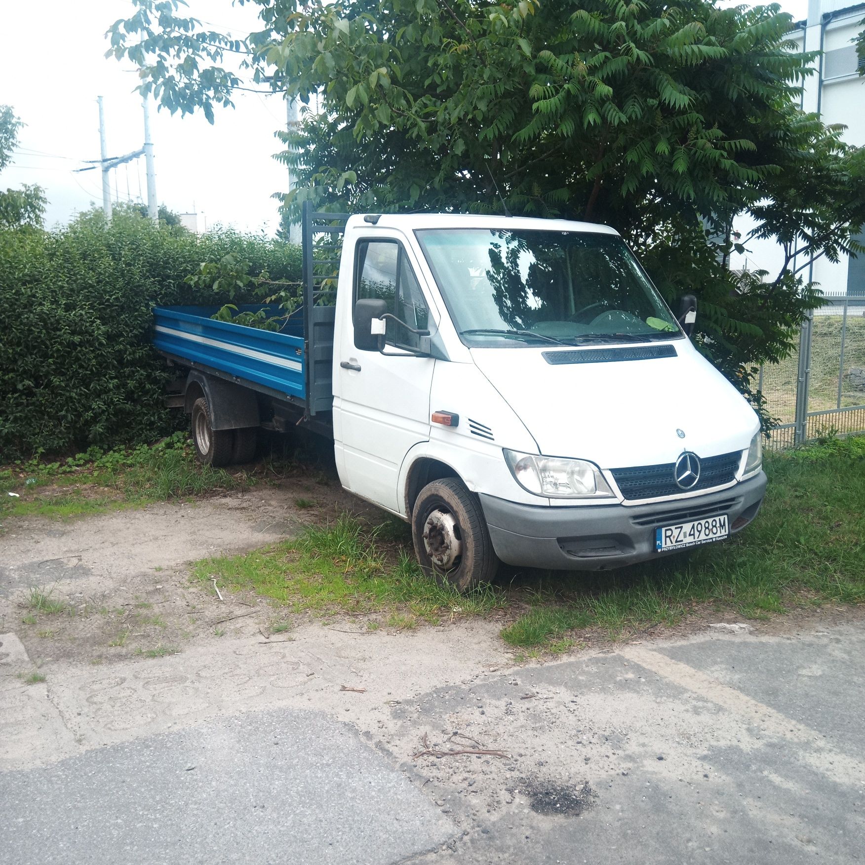 Mercedes Sprinter wywrotka, kiper 4x2m 3-stronny