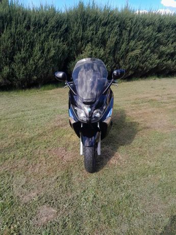 Piaggio Xevo 125 super stan