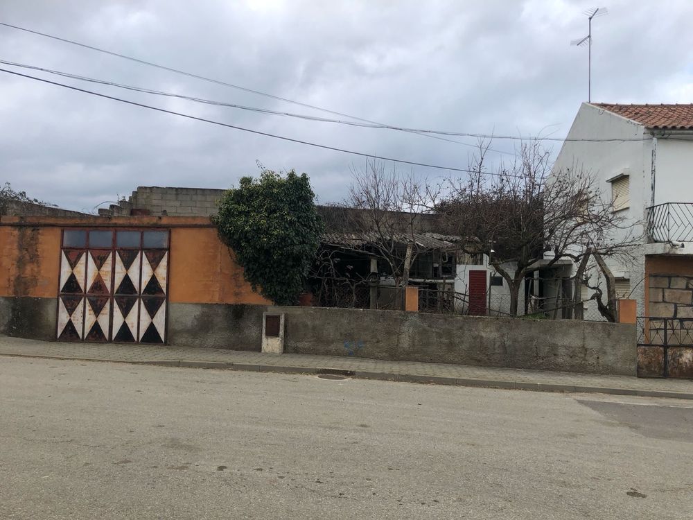 Moradia em Vermiosa