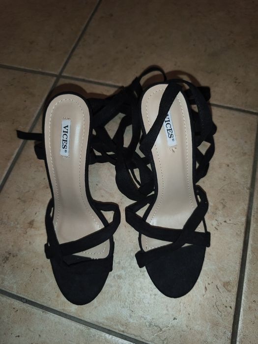 Szpilki rzymianki rozmiar 38