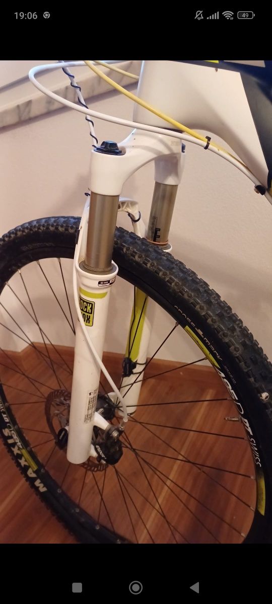 Bicicleta BTT roda 29