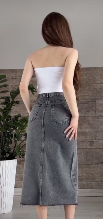 Джинсова  юбка.