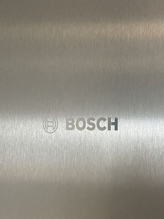 Frigorífico Bosch em estado como novo em aço inox escovado a++