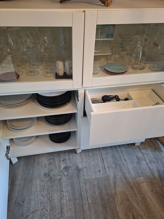Louceiro ikea besta