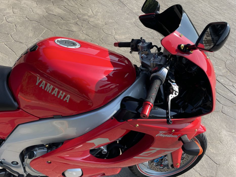 Продам YAMAHA UZF600