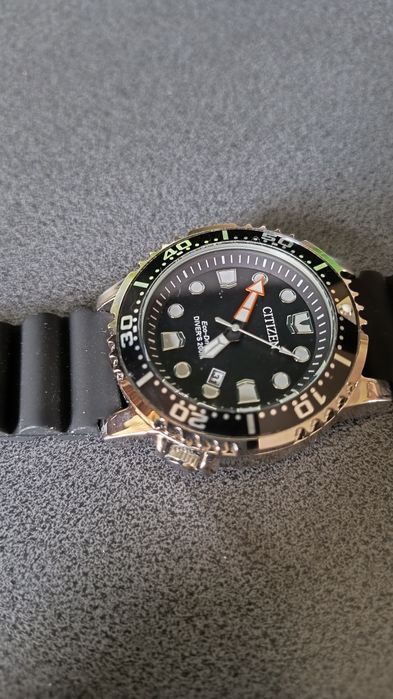 Citizen Eco-driver driver 200m