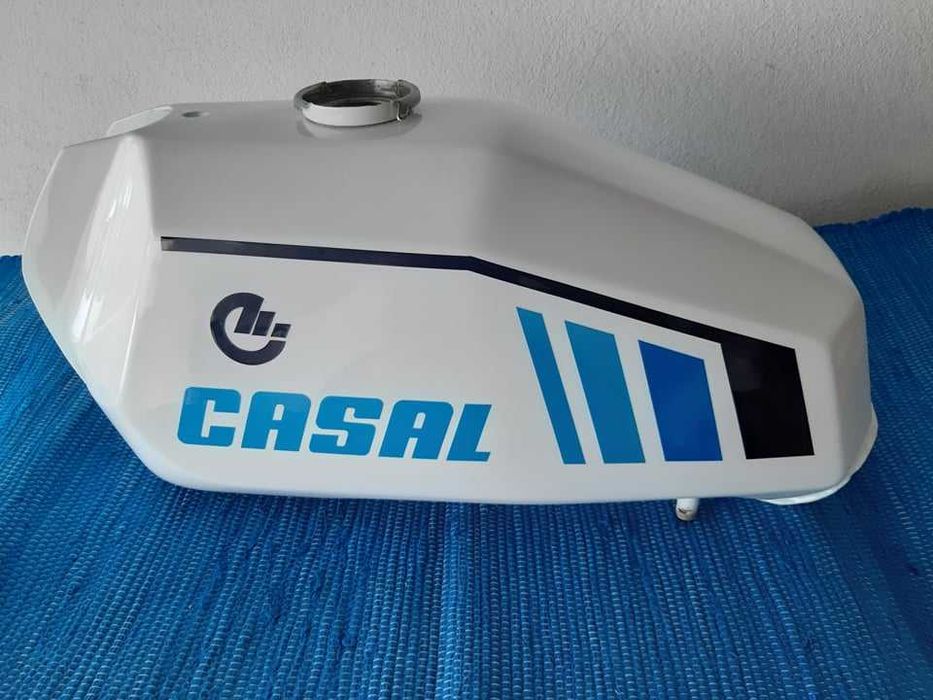 Autocolantes para Casal K 276 versão branca ou vermelha