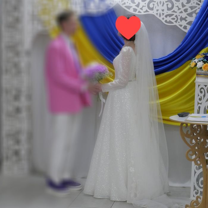 Свадебное платье