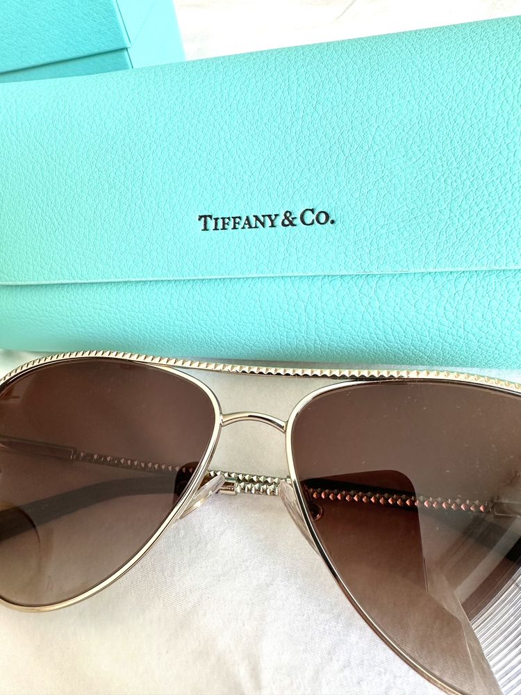 Óculos de sol Tiffany & Co Diamond Point Aviator NOVOS