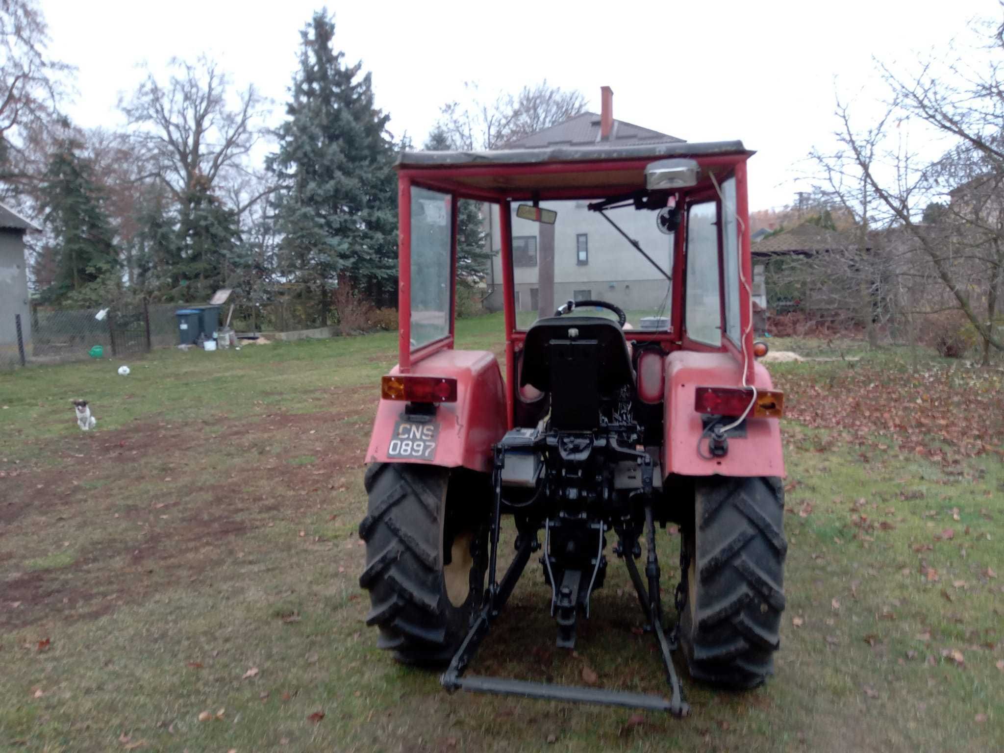 Ciągnik URSUS C330