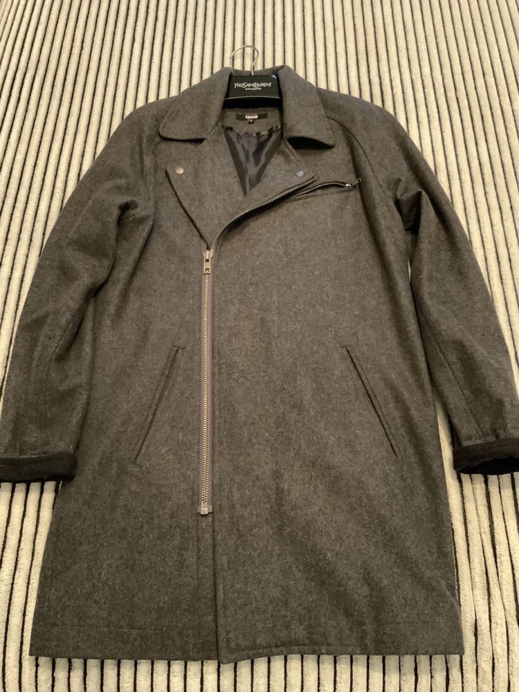 Лёгкое пальто в стили military от ASOS, состояние идеальное/ новое