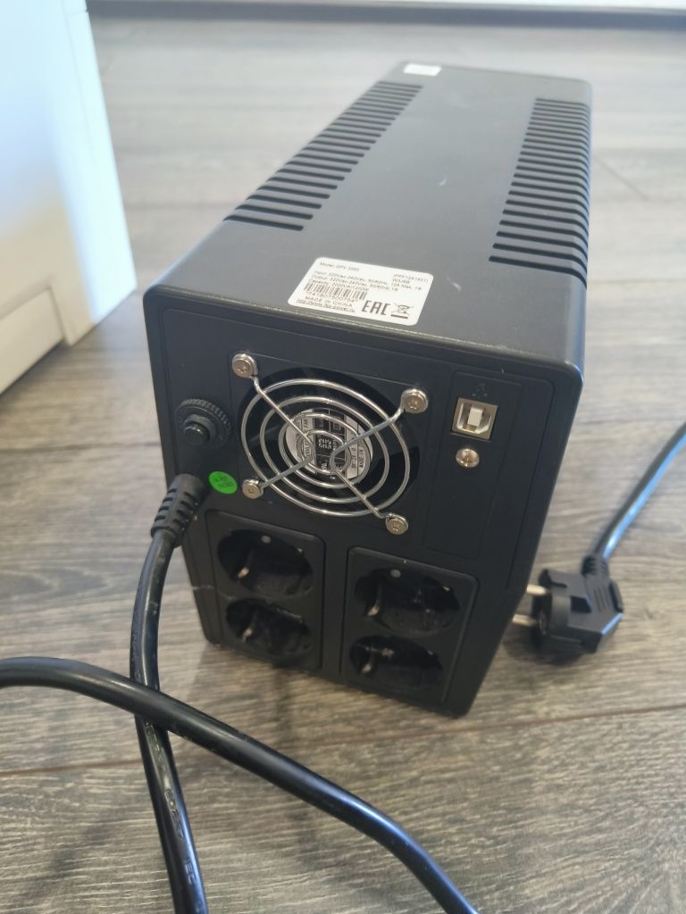 ИБП БДЖ бесперебойник FSP 1200w