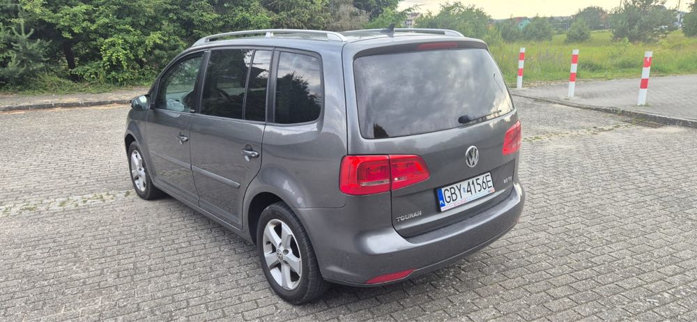 Volkswagen Touran 2.0 TDI 140 KM | Park Assist | Navi | 2011r