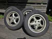 Alufelgi AZE 14 6J H2 4x100 ET38 + prawie nowe opony!