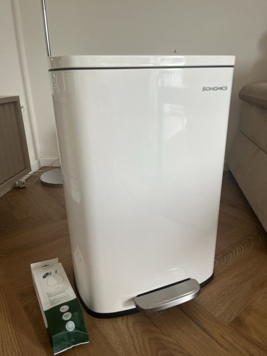 Biały kosz na śmieci  50 litrów