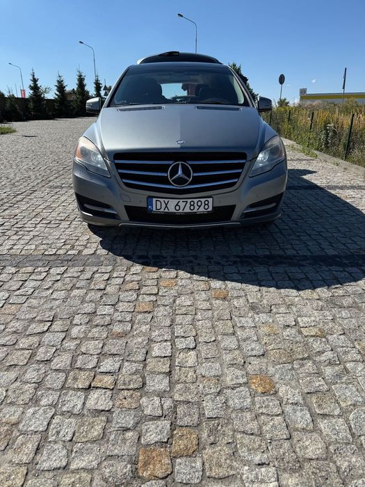 Mercedes-Benz Klasa R Mercedes r klasa 350 benzyna 6 osób grzane fotele car play długa