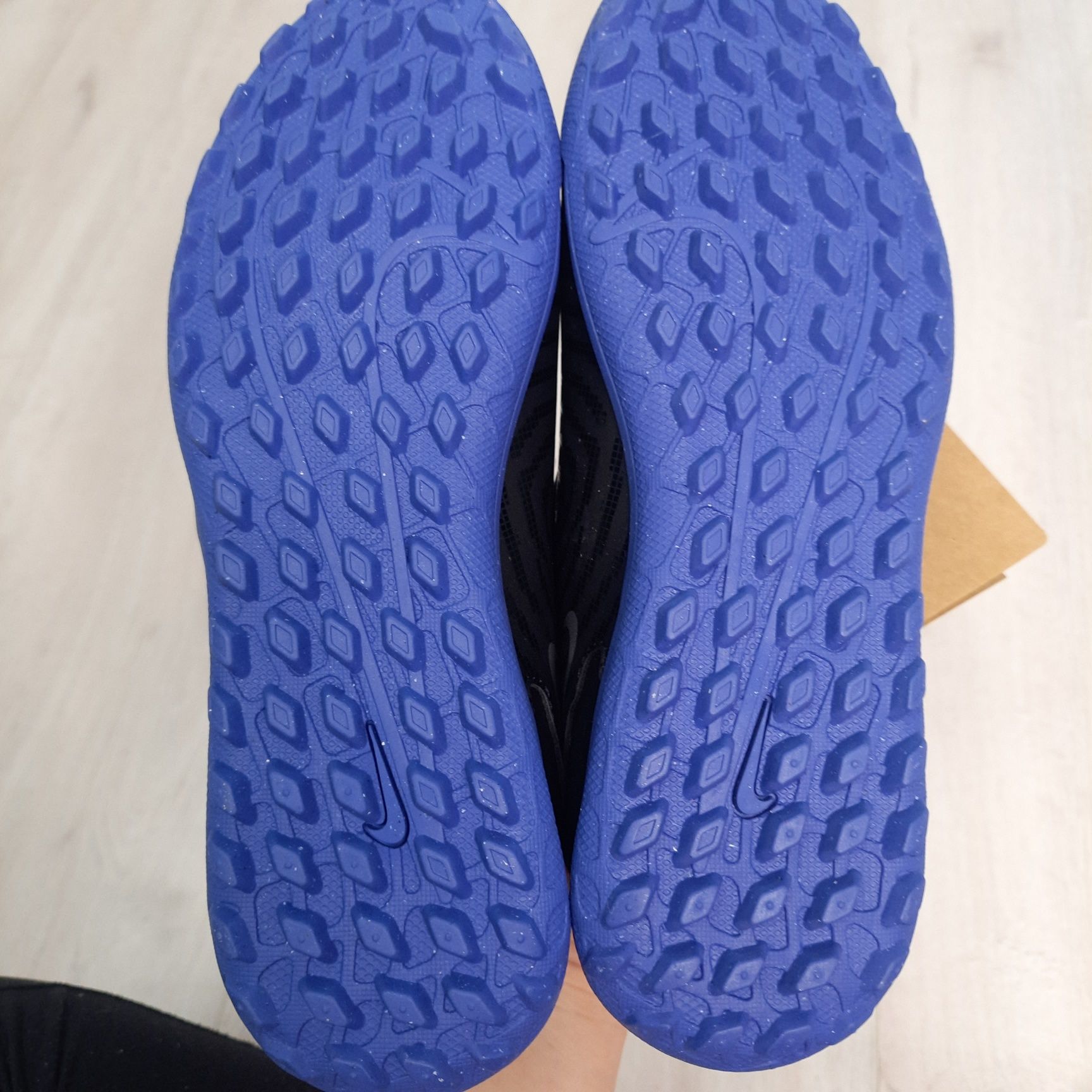Сороконіжки Nike Phantom GX Club DF TF · DD9487-040