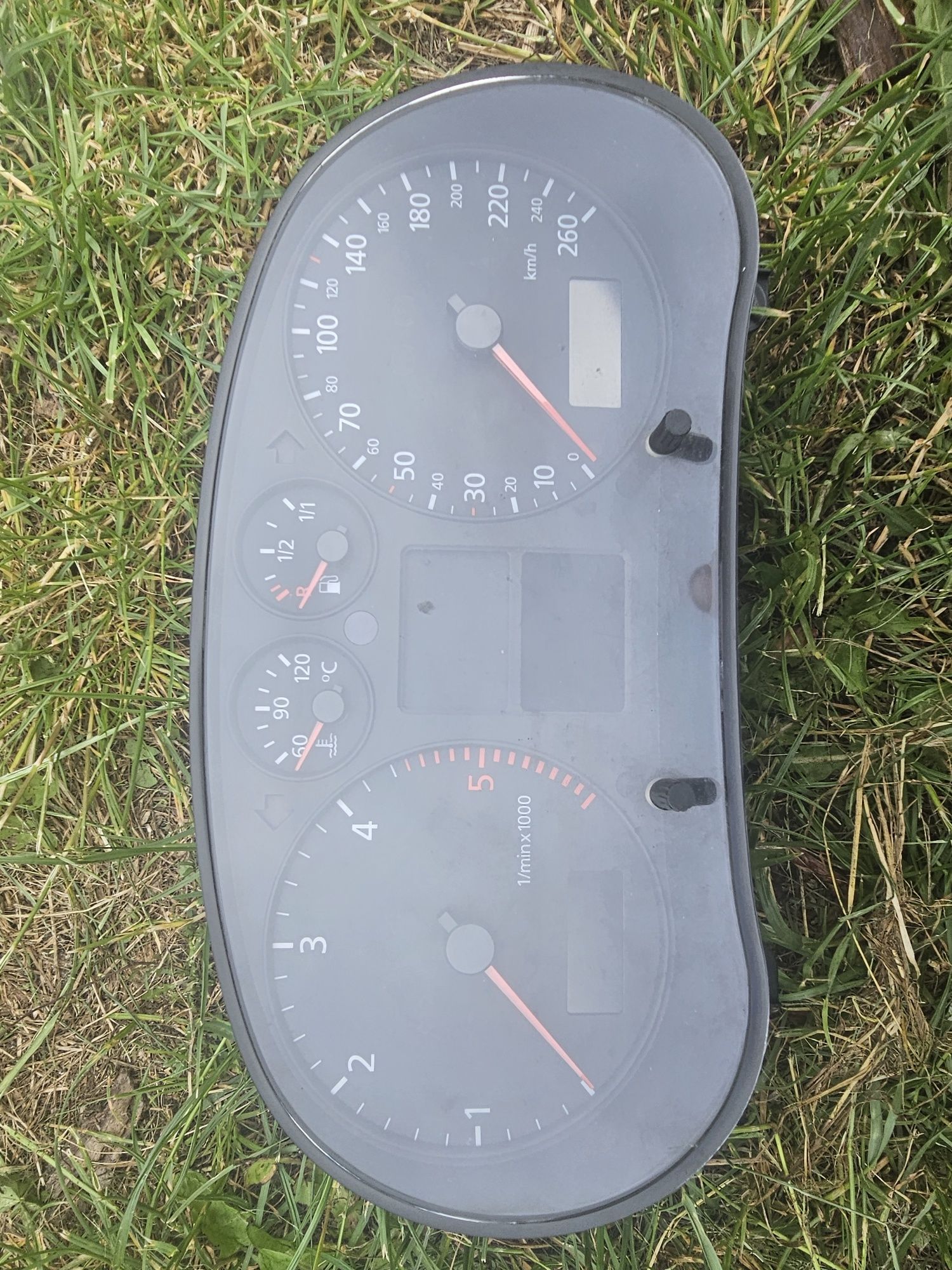 Zegary a3 8l 1.9tdi