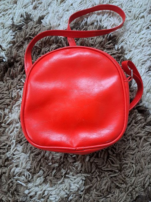 Сумочка с пайетками