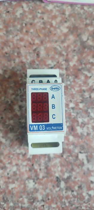VM 03 voltmeter  цифровой 3 ф
