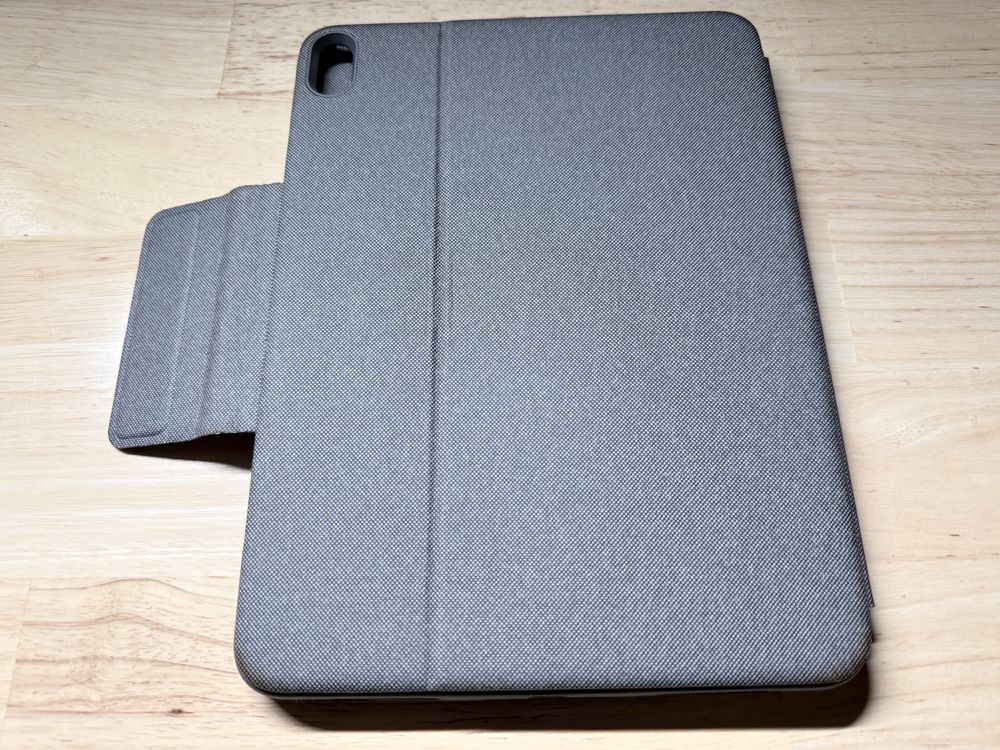 Logitech Folio Touch iPad Air 11” (M2/M3), 4. i 5. generacji